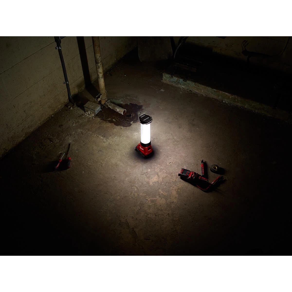 Milwaukee 2363-20-M18™ LED Lantern/Flood Light 12 Milwaukee 2363-20-M18™ LED Lantern/Flood Light