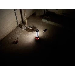 Milwaukee 2363-20-M18™ LED Lantern/Flood Light 30 Milwaukee 2363-20-M18™ LED Lantern/Flood Light