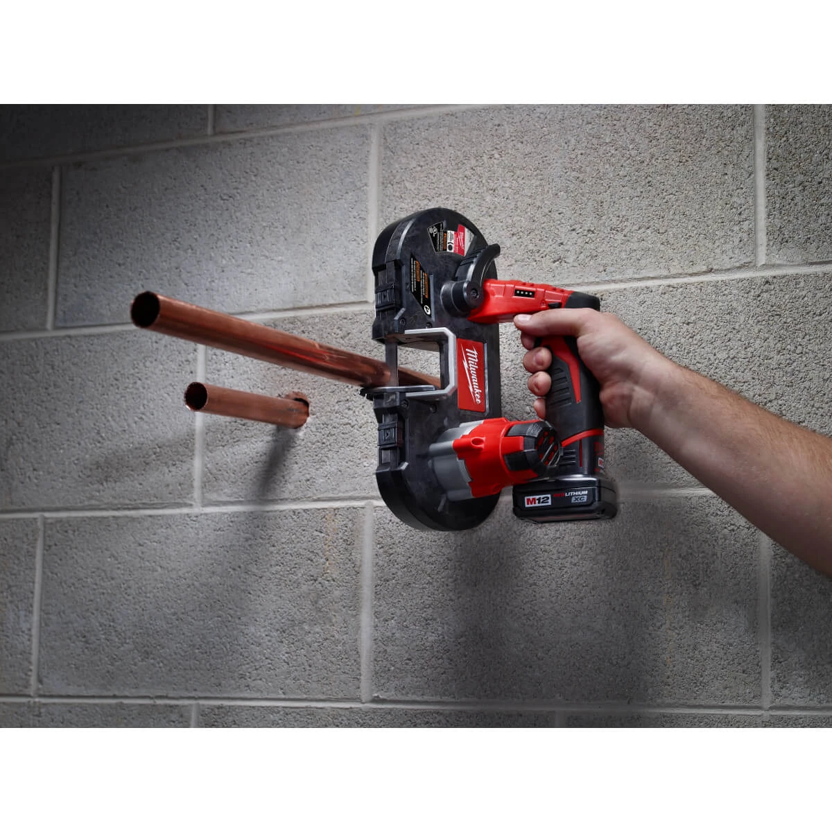 POWER TOOLS Milwaukee 2429-21XC - M12 ™ Cordless Sub-Compact Band Saw Kit 7 POWER TOOLS Milwaukee 2429-21XC - M12 ™ Cordless Sub-Compact Band Saw Kit