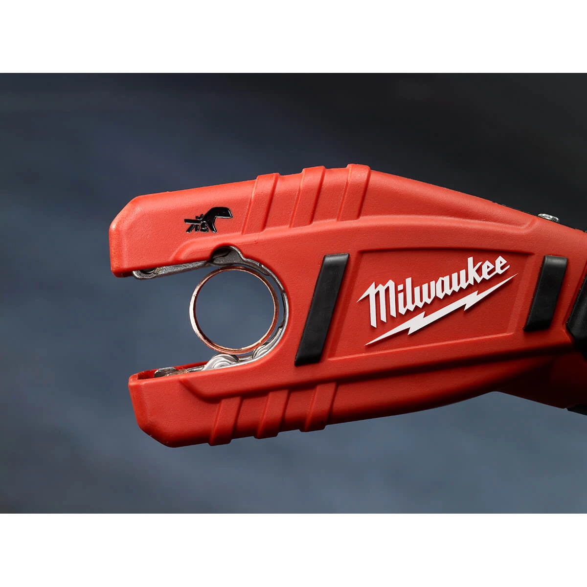 Milwaukee 2471-21 - M12 Cordless Copper Tubing Cutter Kit POWER TOOLS 8 Milwaukee 2471-21 - M12 Cordless Copper Tubing Cutter Kit POWER TOOLS