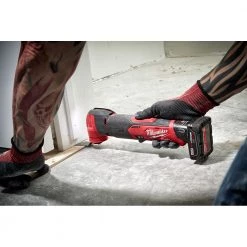 SALE Milwaukee 2526-21XC - M12 Fuel Oscillating Multi-Tool - KIT