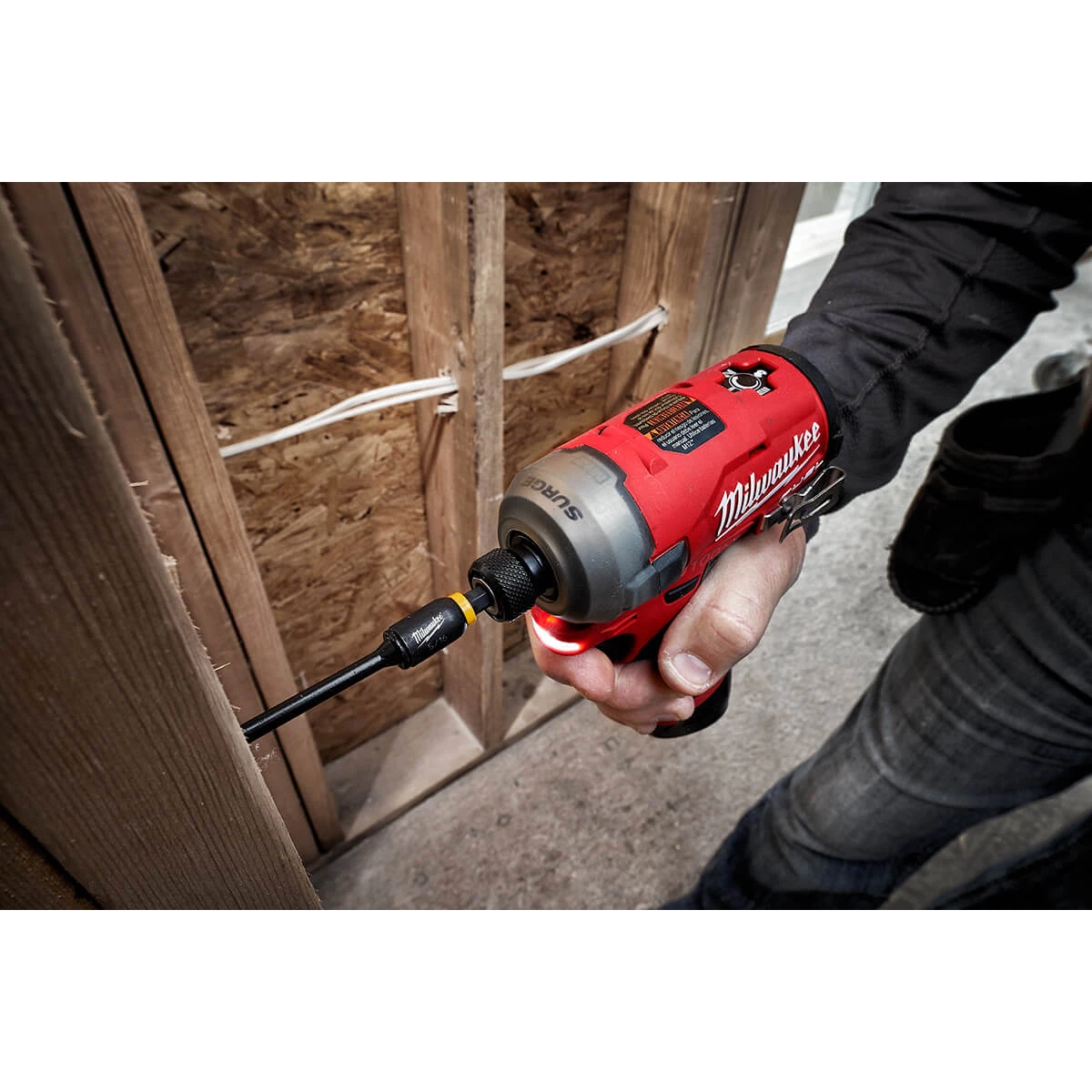Milwaukee 2551-22 - M12 FUEL™ SURGE™ 1/4" Hex Hydraulic Driver 2 Battery Kit POWER TOOLS 10 Milwaukee 2551-22 - M12 FUEL™ SURGE™ 1/4" Hex Hydraulic Driver 2 Battery Kit POWER TOOLS