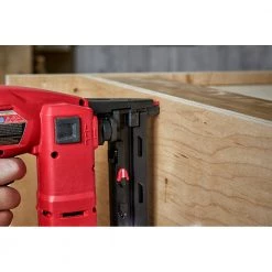 SALE Milwaukee 2749-21CT - M18 Fuel 18Ga Narrow Crown Stapler - 2.0Ah Kit 21 SALE Milwaukee 2749-21CT - M18 Fuel 18Ga Narrow Crown Stapler - 2.0Ah Kit