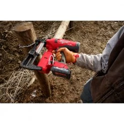 MILWAUKEE 2843-22 - M18 FUEL UTILITY FENCING STAPLER KIT POWER TOOLS