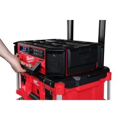 SALE Milwaukee 2950-20 - M18™ PACKOUT™ Radio + Charger 46 SALE Milwaukee 2950-20 - M18™ PACKOUT™ Radio + Charger