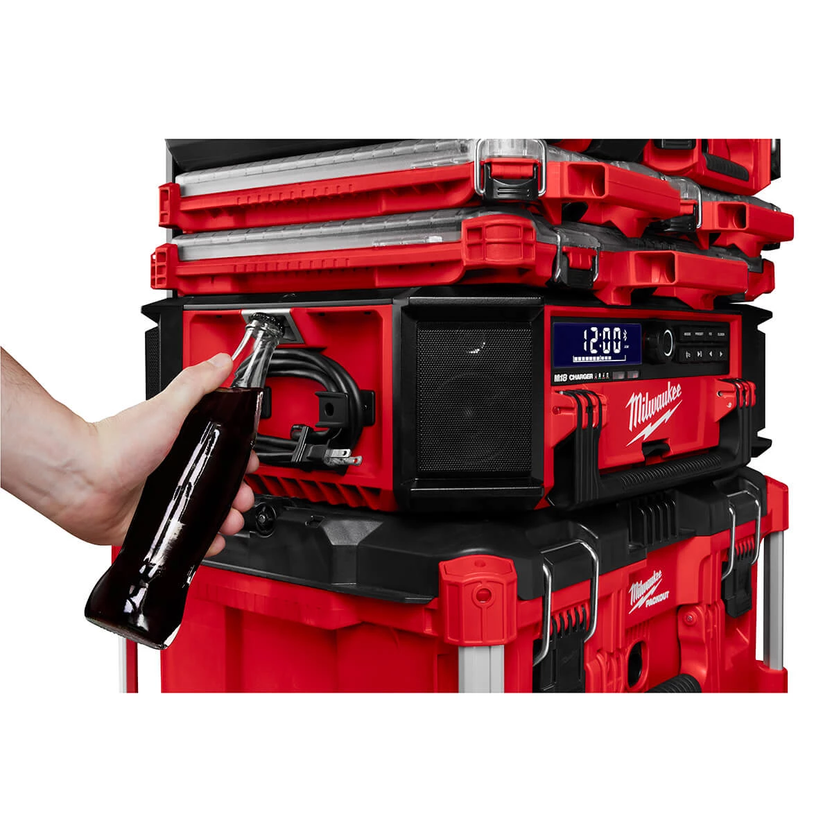SALE Milwaukee 2950-20 - M18™ PACKOUT™ Radio + Charger 16 SALE Milwaukee 2950-20 - M18™ PACKOUT™ Radio + Charger