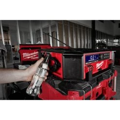 SALE Milwaukee 2950-20 - M18™ PACKOUT™ Radio + Charger 62 SALE Milwaukee 2950-20 - M18™ PACKOUT™ Radio + Charger