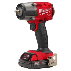 Milwaukee 2960-22 - M18 FUEL™ 3/8 Mid-Torque Impact Wrench W/ Friction Ring Kit