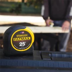 HAND TOOLS Stanley 33-725 25-Feet FatMax Tape Measure
