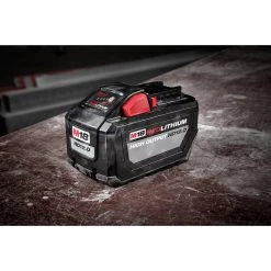 CUTTING ACCESSORIES Milwaukee 48-11-1812 - M18 REDLITHIUM HIGH OUTPUT HD12.0 Battery Pack