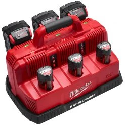 BATTERIES AND CHARGERS Milwaukee 48-59-1807 - M18/M12 Rapid Charge Station 28 BATTERIES AND CHARGERS Milwaukee 48-59-1807 - M18/M12 Rapid Charge Station