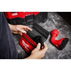 SALE Milwaukee 49-90-2020 - AIR-TIP™ Swiveling Palm Brush 25 SALE Milwaukee 49-90-2020 - AIR-TIP™ Swiveling Palm Brush
