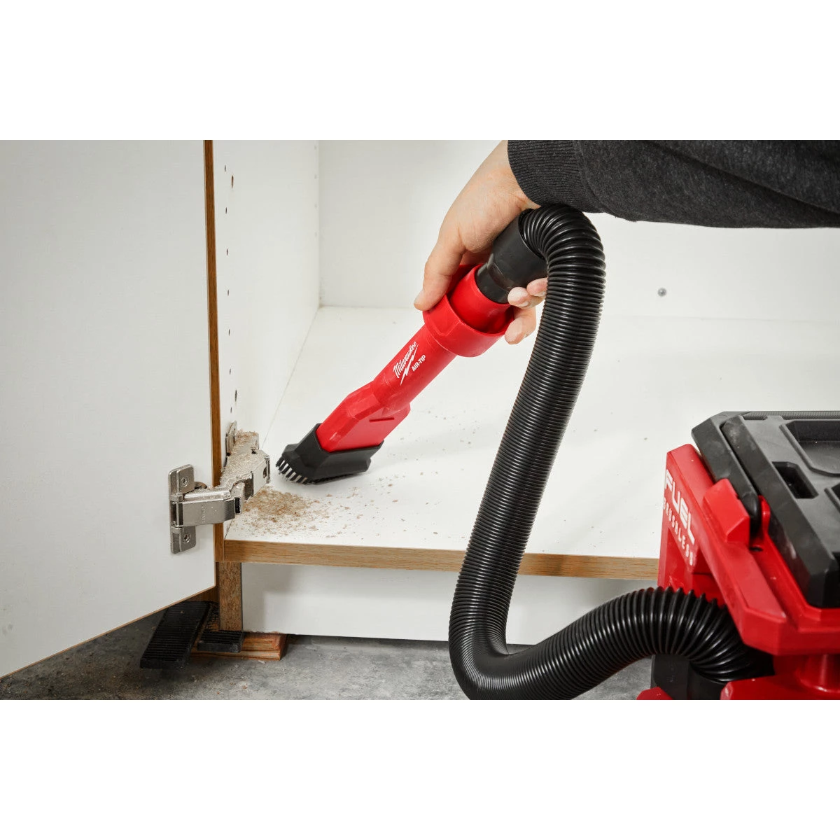 Milwaukee 49-90-2028 - AIR-TIP™ 2-in-1 Utility Brush Tool 10 Milwaukee 49-90-2028 - AIR-TIP™ 2-in-1 Utility Brush Tool