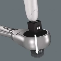 Wera 004048- 8100 SB 8 Zyklop Metal Ratchet Set With Switch Lever, 3/8