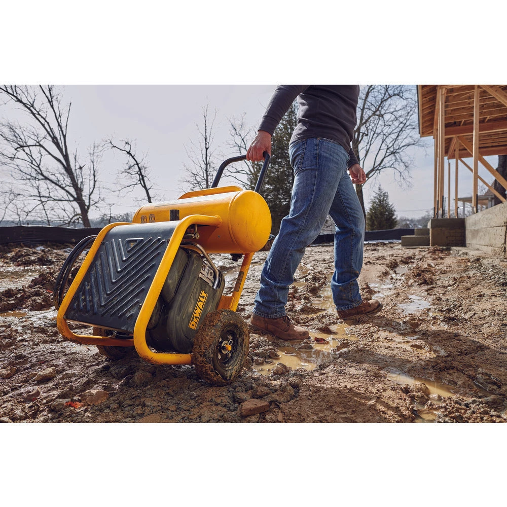 DEWALT D55146 - 1.6 HP CONTINUOUS, 225 PSI, 4.5 GALLON COMPRESSOR 17 DEWALT D55146 - 1.6 HP CONTINUOUS, 225 PSI, 4.5 GALLON COMPRESSOR