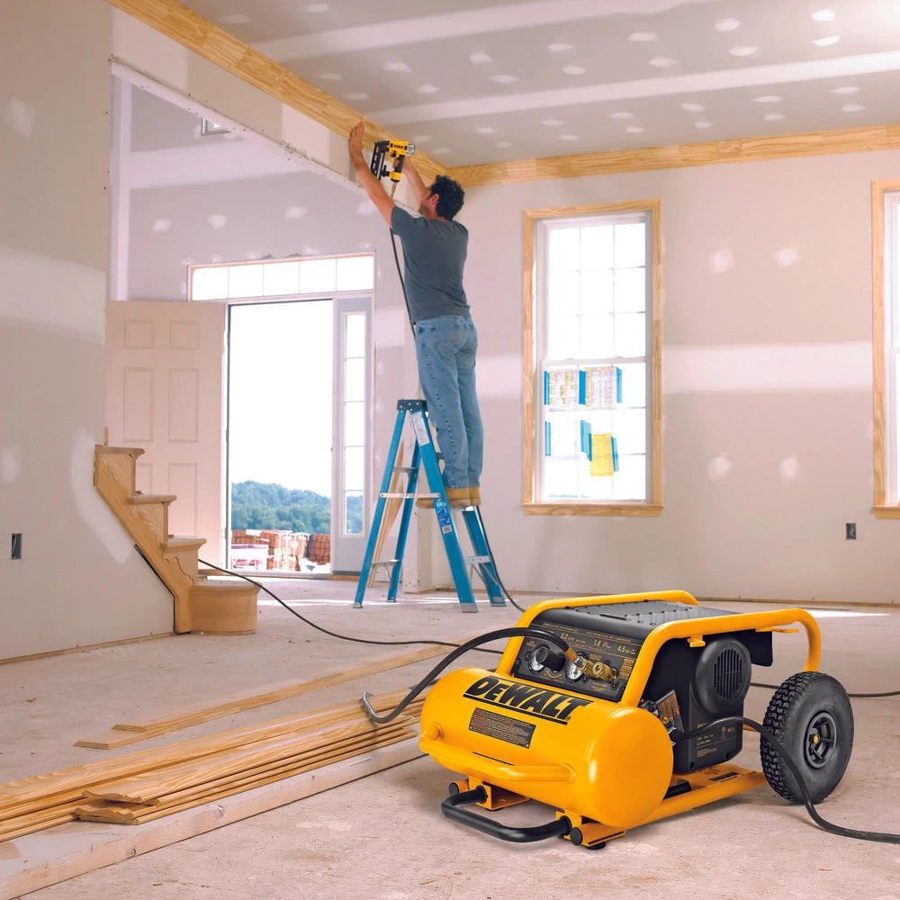 DEWALT D55146 - 1.6 HP CONTINUOUS, 225 PSI, 4.5 GALLON COMPRESSOR 10 DEWALT D55146 - 1.6 HP CONTINUOUS, 225 PSI, 4.5 GALLON COMPRESSOR