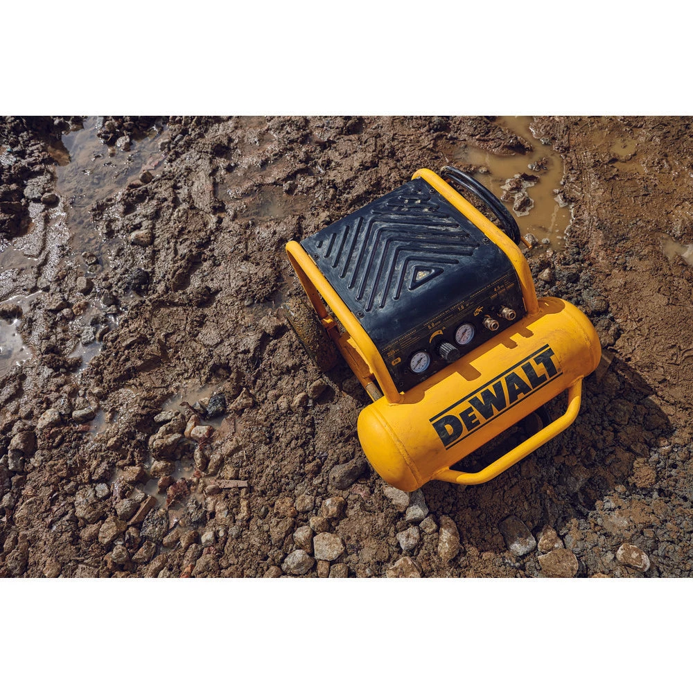 DEWALT D55146 - 1.6 HP CONTINUOUS, 225 PSI, 4.5 GALLON COMPRESSOR 18 DEWALT D55146 - 1.6 HP CONTINUOUS, 225 PSI, 4.5 GALLON COMPRESSOR