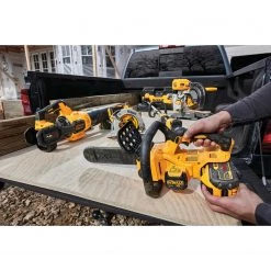 Dewalt DCCS620P1 20V MAX* Compact Chainsaw Kit (5.0AH) OUTDOOR TOOLS