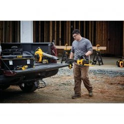 DEWALT DCCS670X1 FLEXVOLT 60V MAX Brushless Chainsaw, 3.0AH Battery