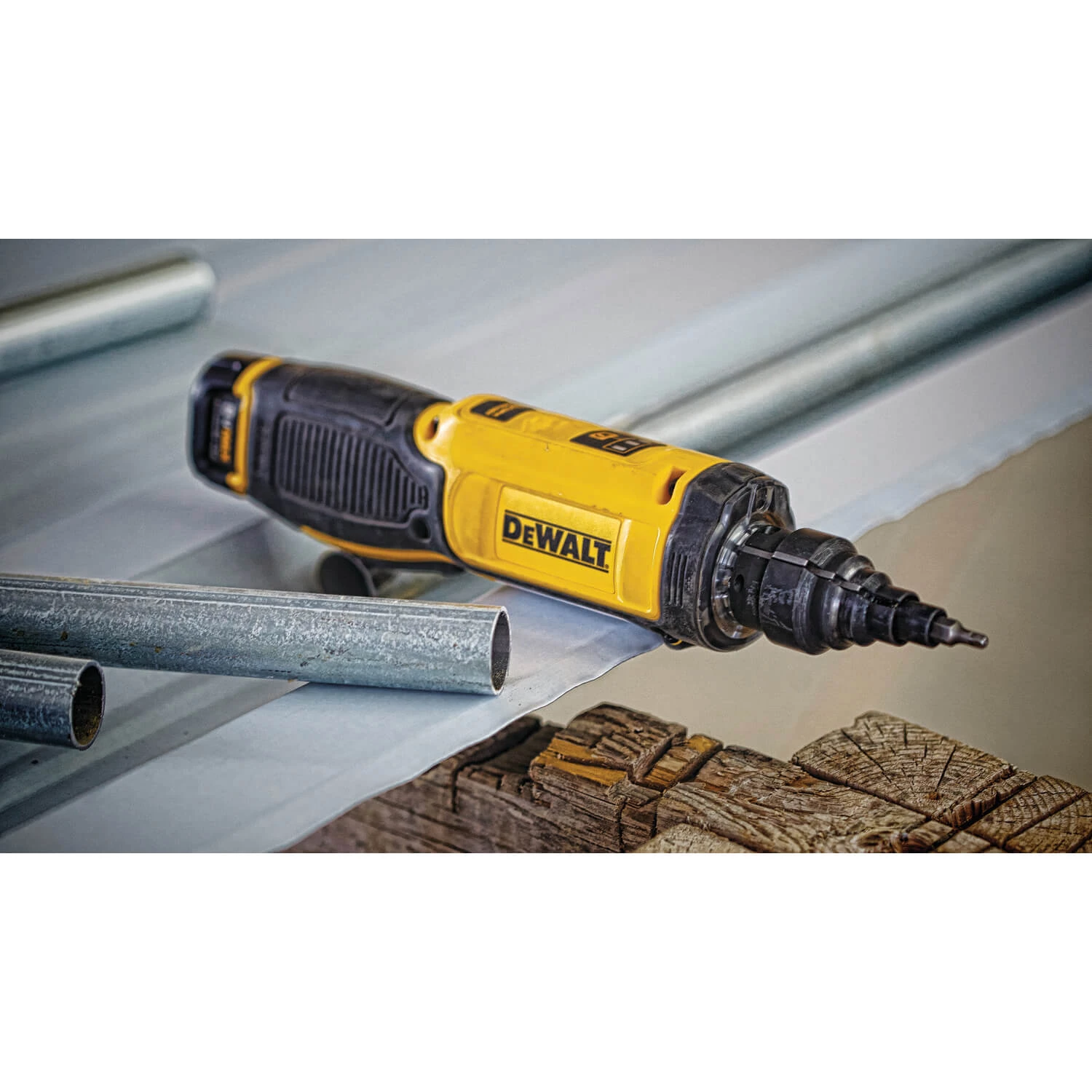 WHAT'S NEW DEWALT DCF681N2 8V Max Gyroscopic Screwdriver With Conduit Reamer 9 WHAT'S NEW DEWALT DCF681N2 8V Max Gyroscopic Screwdriver With Conduit Reamer