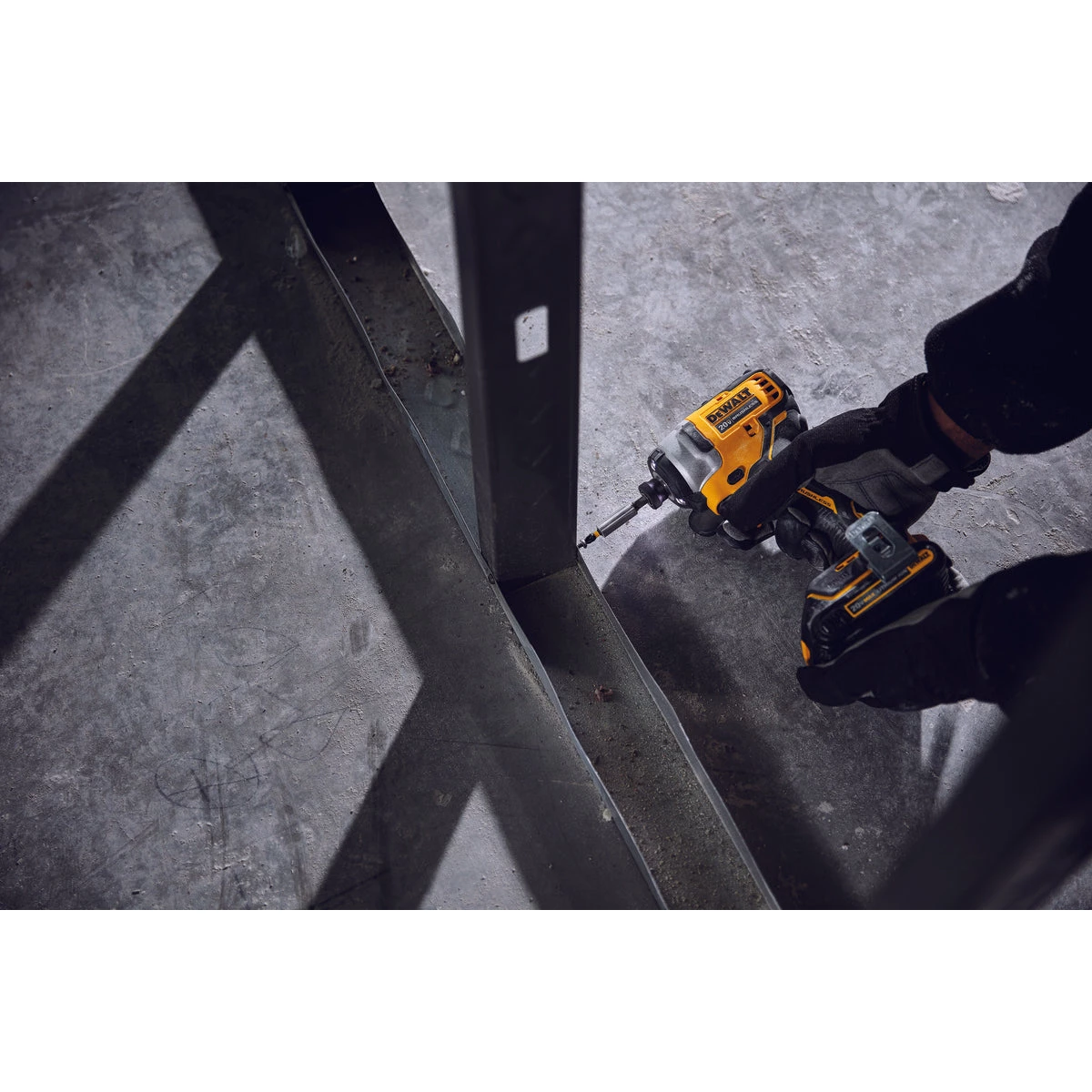 POWER TOOLS DEWALT DCF809C2 ATOMIC 20V MAX* BRUSHLESS CORDLESS COMPACT 1/4 IN. IMPACT DRIVER KIT 2 BATTERY KIT 10 POWER TOOLS DEWALT DCF809C2 ATOMIC 20V MAX* BRUSHLESS CORDLESS COMPACT 1/4 IN. IMPACT DRIVER KIT 2 BATTERY KIT
