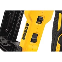 Dewalt DCFS950P2 20V MAX* XR® 9 GA CORDLESS FENCING STAPLER KIT POWER TOOLS 21 Dewalt DCFS950P2 20V MAX* XR® 9 GA CORDLESS FENCING STAPLER KIT POWER TOOLS