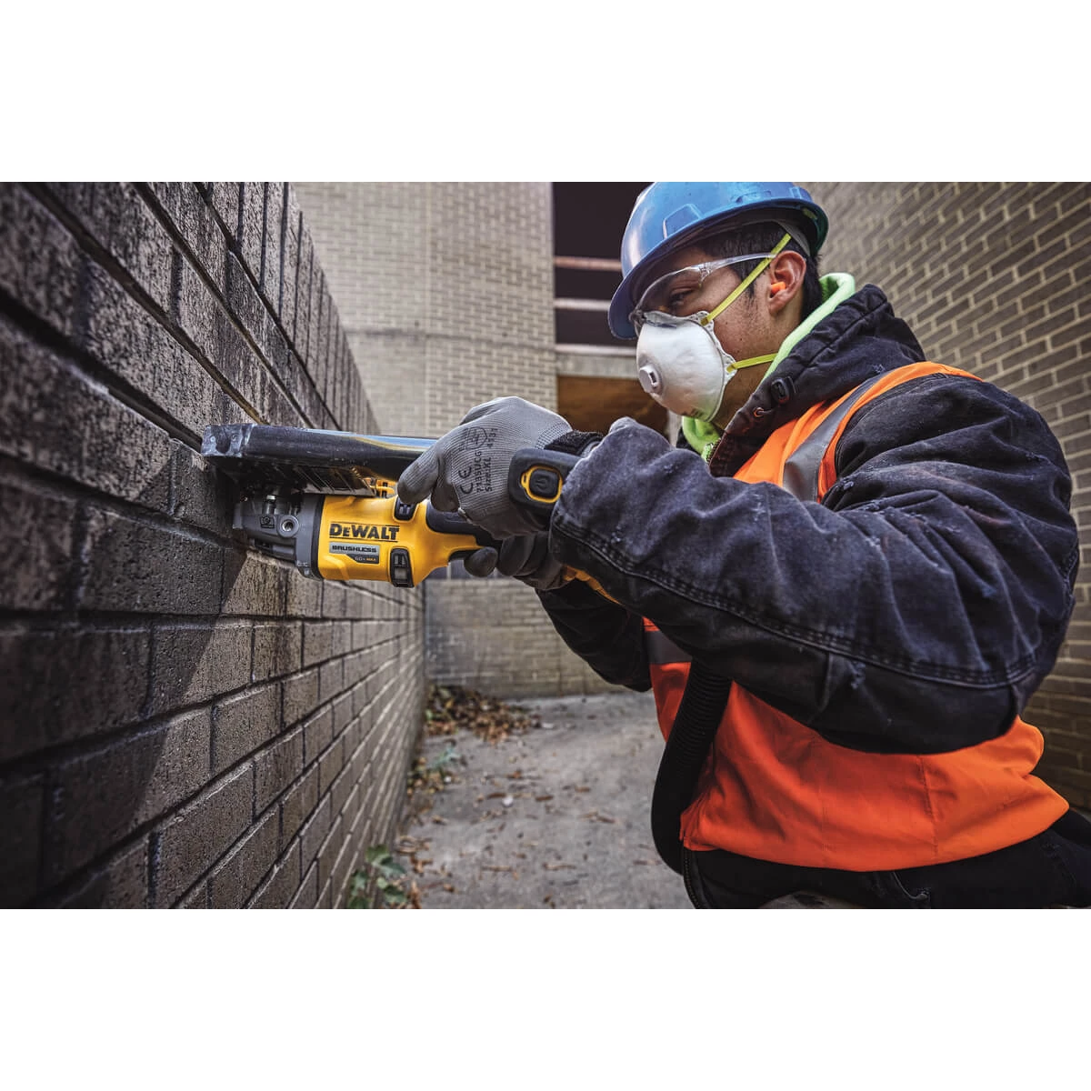 DEWALT DCG418B FLEXVOLT® 60V MAX* BRUSHLESS 4-1/2 IN. - 6 IN. CORDLESS GRINDER WITH KICKBACK BRAKE (Tool Only) 6 DEWALT DCG418B FLEXVOLT® 60V MAX* BRUSHLESS 4-1/2 IN. - 6 IN. CORDLESS GRINDER WITH KICKBACK BRAKE (Tool Only)
