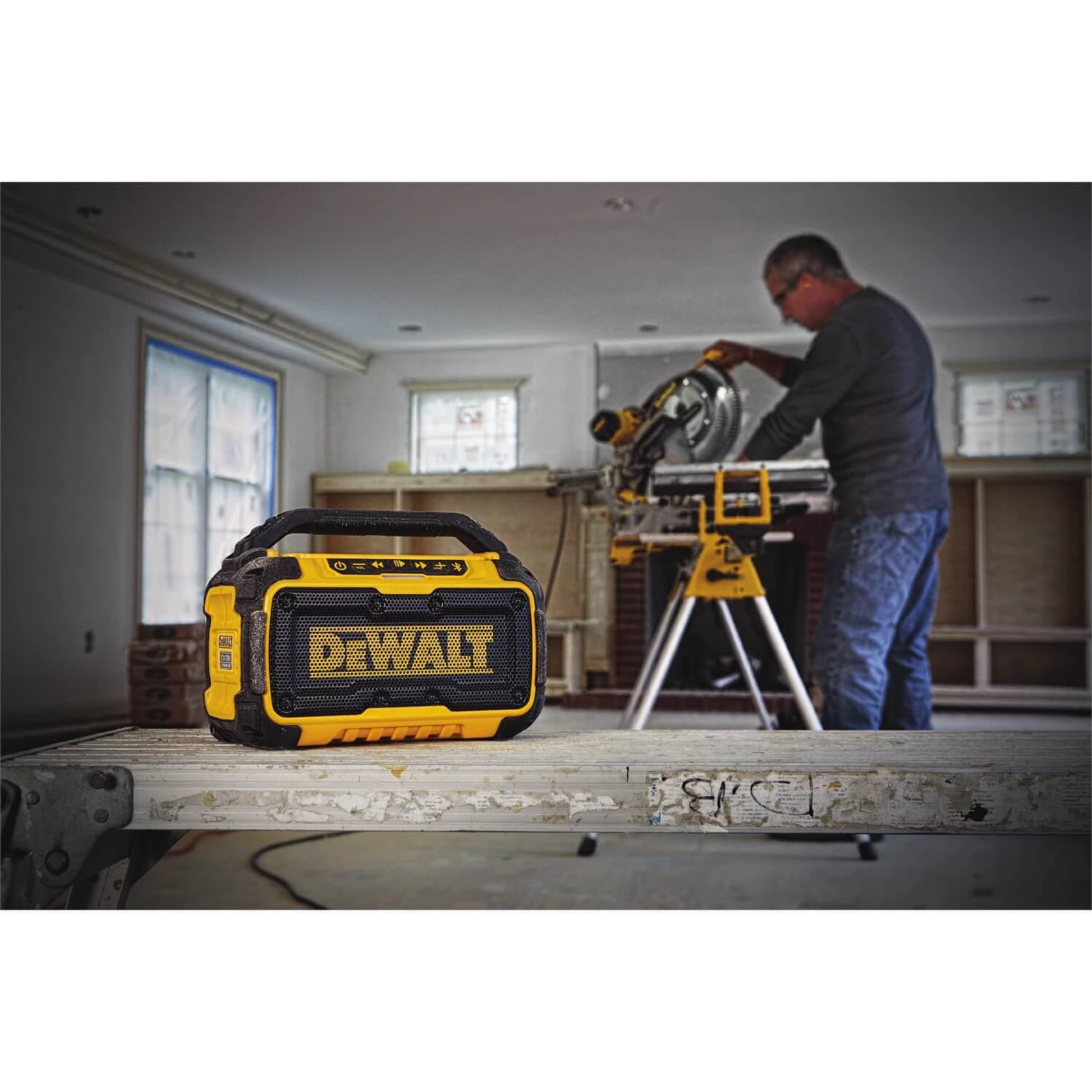 SALE Dewalt DCR010 - 12V/20V MAX Jobsite Bluetooth Speaker 8 SALE Dewalt DCR010 - 12V/20V MAX Jobsite Bluetooth Speaker