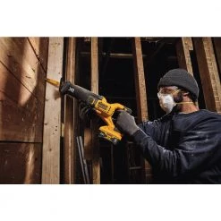 DEWALT DCS368W1 20V MAX* XR® BRUSHLESS RECIPROCATING SAW WITH POWER DETECT™ TOOL TECHNOLOGY KIT