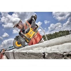 Dewalt DCS690X2 - 9" 60V MAX* Cut-Off Saw POWER TOOLS 57 Dewalt DCS690X2 - 9