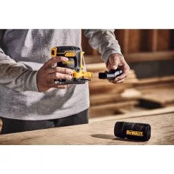 DEWALT DCW200P1 - 20V MAX XR ¼ Sheet Cordless Sander Kit 12 DEWALT DCW200P1 - 20V MAX XR ¼ Sheet Cordless Sander Kit