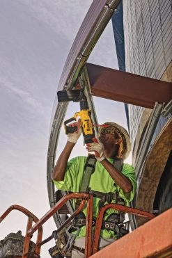 DEWALT DFD270MK - FULLY-AUTOMATIC .27 CALIBER POWDER-ACTUATED TOOL (MAGAZINE AND SINGLE SHOT KIT)