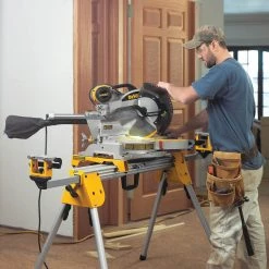 DEWALT DWS780 12-Inch Double Bevel Sliding Compound Miter Saw