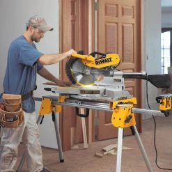 DEWALT DWS780 12-Inch Double Bevel Sliding Compound Miter Saw