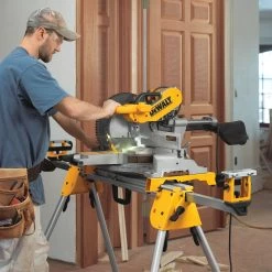 DEWALT DWS780 12-Inch Double Bevel Sliding Compound Miter Saw