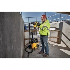 DeWALT DWV012 - 10Gal Dust Extractor Vacuum