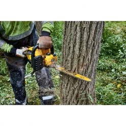 DEWALT DCCS672B 60V MAX* Brushless Cordless 18 In. Chainsaw (Tool Only)