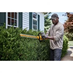 Dewalt DCHT870T1 60V MAX* 26 In. Brushless Cordless Hedge Trimmer Kit OUTDOOR TOOLS 16 Dewalt DCHT870T1 60V MAX* 26 In. Brushless Cordless Hedge Trimmer Kit OUTDOOR TOOLS