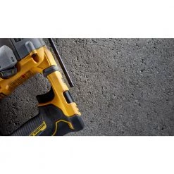 DeWALT DCH172B ATOMIC 20V MAX 5/8