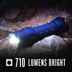 LIGHTING Coast PolySteel 600 Rechargable Pure Beam Focusing