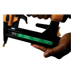BOSTITCH SX1838K 18 GAUGE FINISH STAPLER KIT