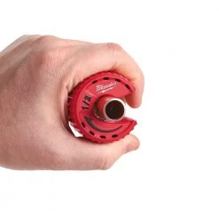 Milwaukee 48-22-4260 - 1/2" Close Quarters Tube Cutter